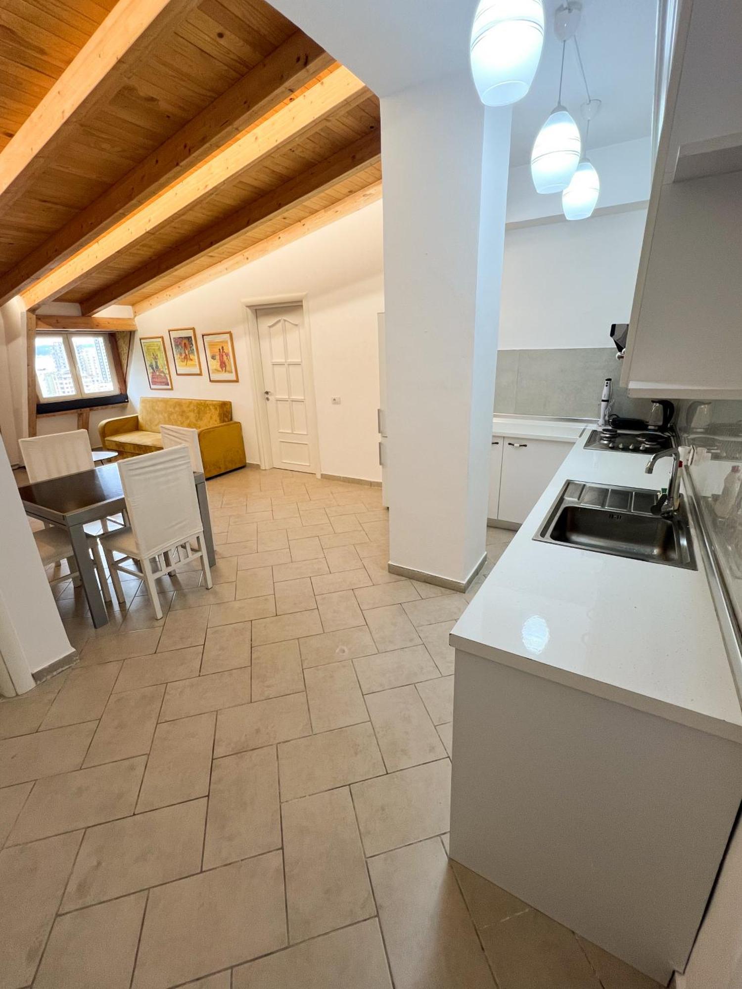 Sea View Apartments Dıraç Dış mekan fotoğraf